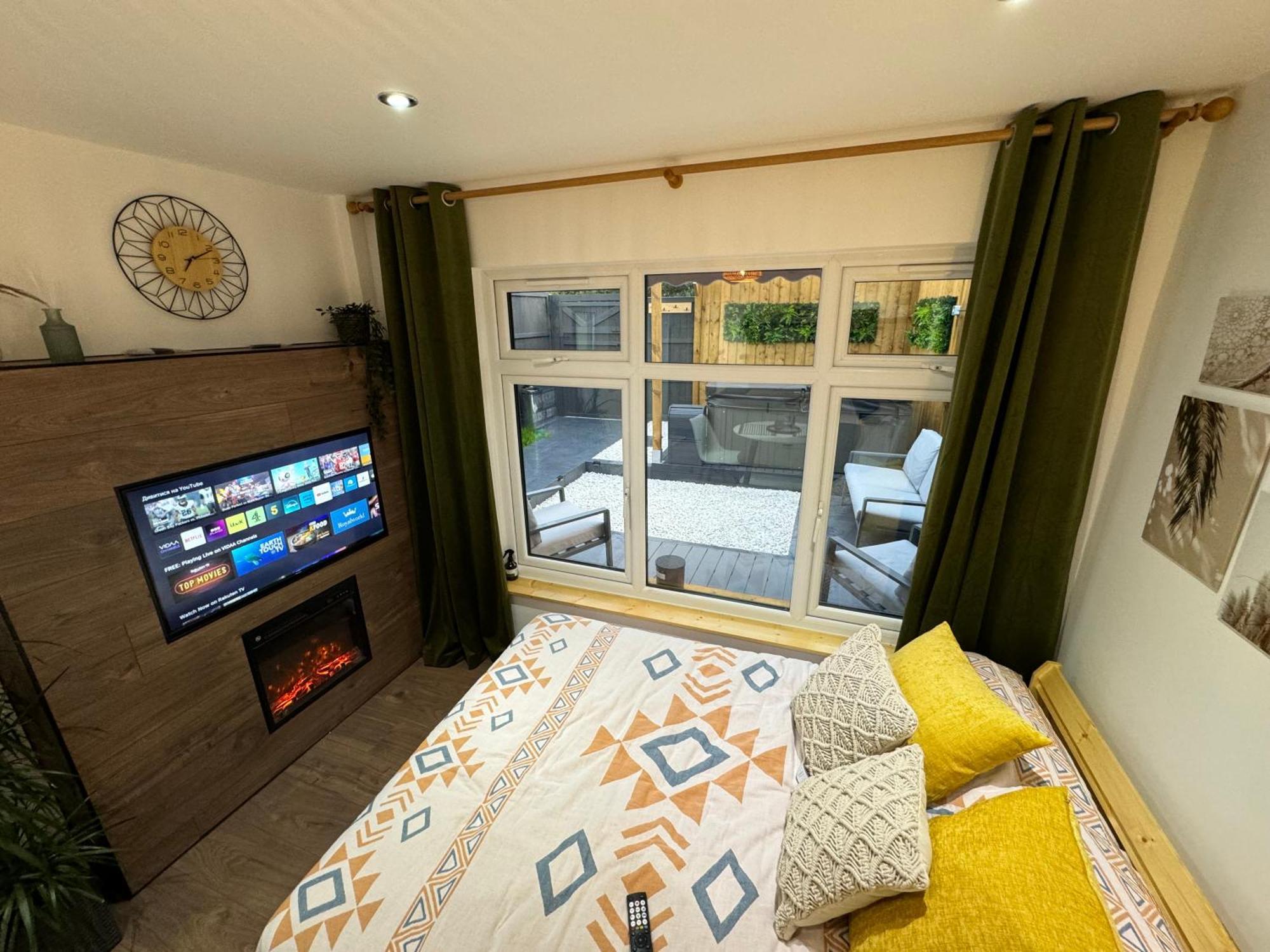 Apartmán Wild & Free Hot Tub Retreat Dartford Exteriér fotografie